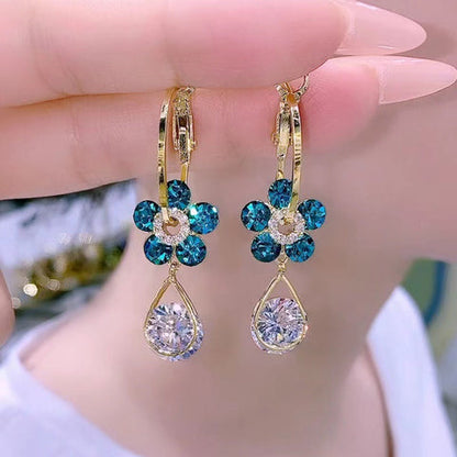 ARETES DE CRISTAL EN FORMA DE FLOR 🌸||ELEGANCIA Y ESTATUS
