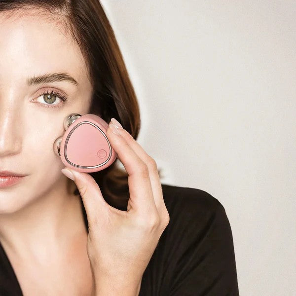 Skin Dion™ Tu nueva rutina diaria para un rostro más firme y definido